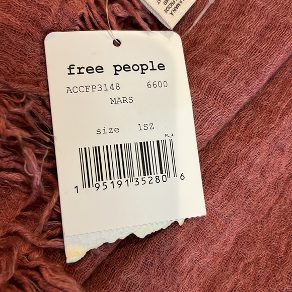 NWT FREE PEOPLE scarf/wrap rosy pink - Picture 4 of 5